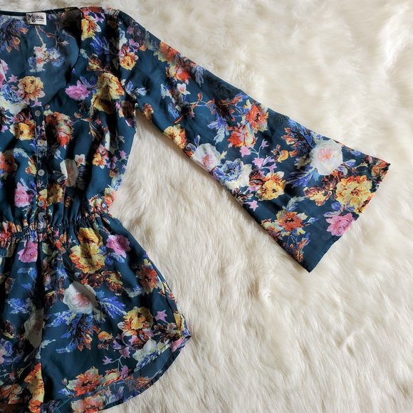 Show Me Your MuMu Red Rocks Bell Sleeve Romper XS - Picture 6 of 16